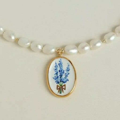 Перлинне кольє з підвіскою "Синя лаванда"