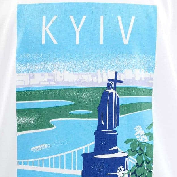 Футболка біла з принтом Barricade - 2