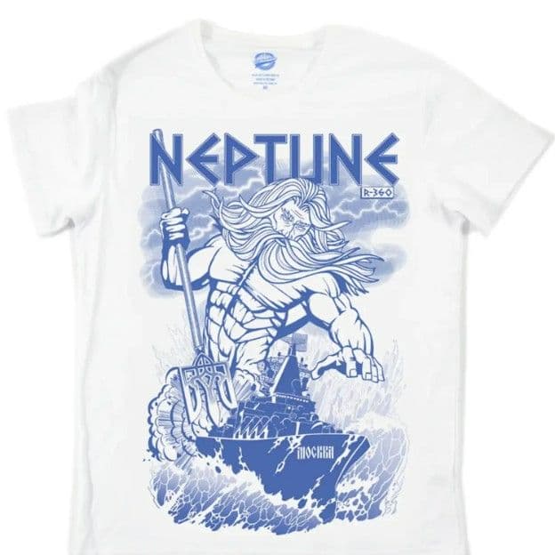 Футболка біла з принтом Barricade