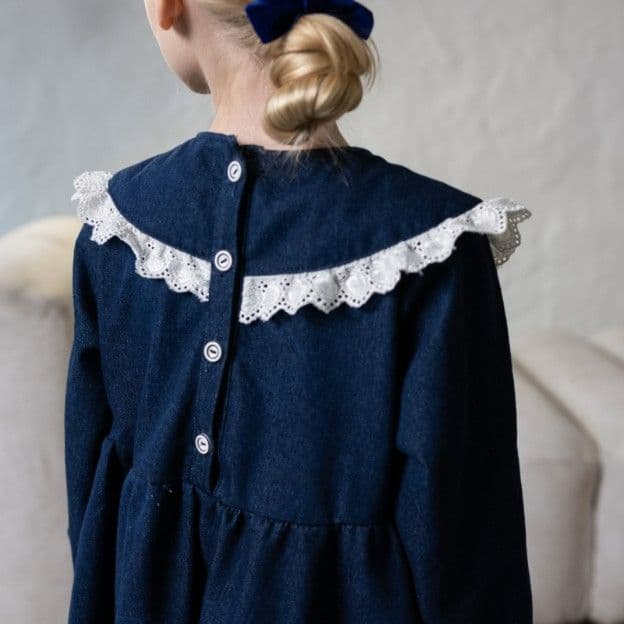 Сукня джинсова з мереживом для дівчинки Love Alwair Kids - 4